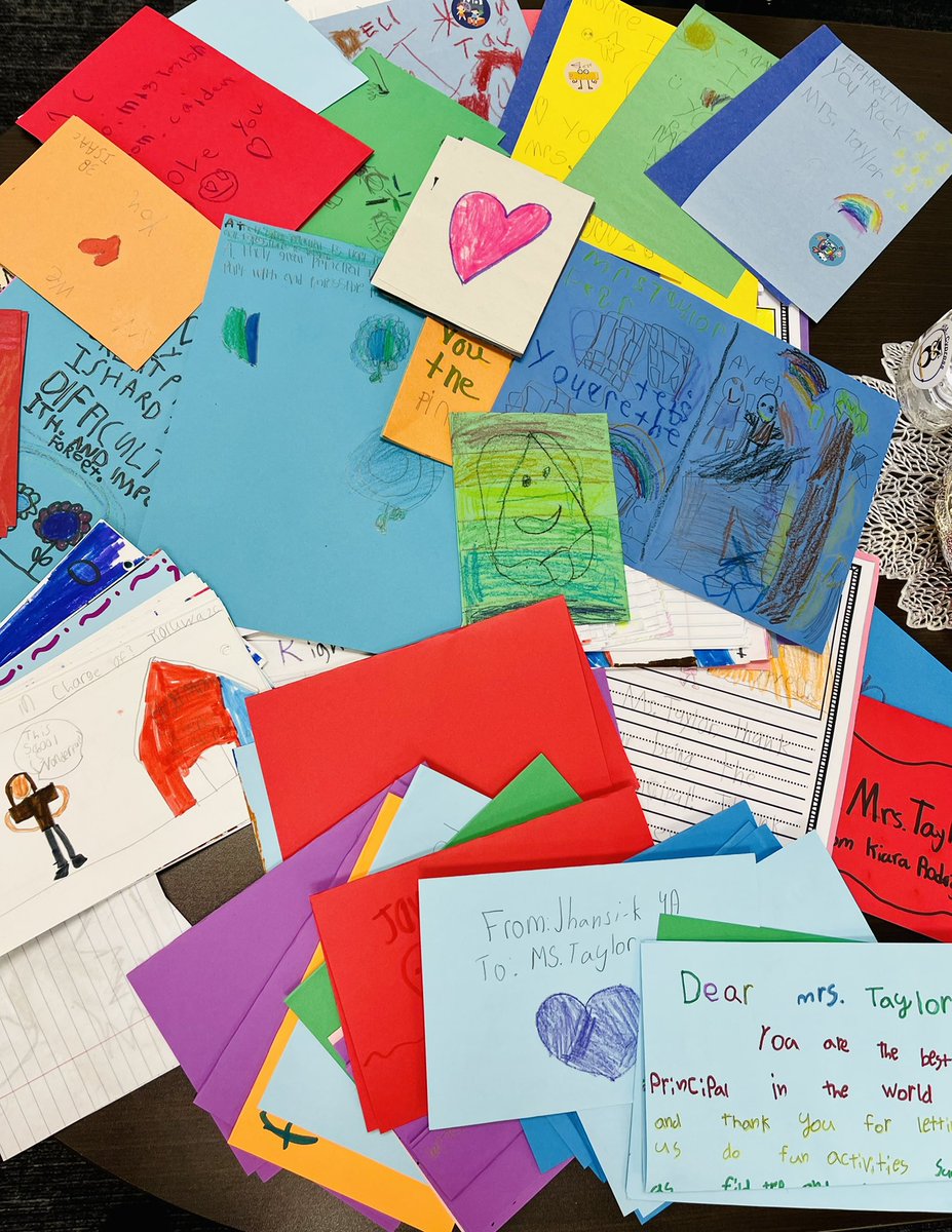 HSACypress's tweet photo. For October’s #NationalPrincipalsMonth, our students gave letters and notes to our fearless leader, Ms.Taylor @TheLeadEducator, all month long. Thank you for your tireless dedication and leadership to our school. We are #CypressStrong because of you!🦉💪🏻 @HarmonyEdu https://t.co/z04FMIevnq