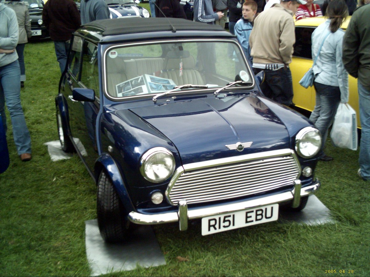 miniphernalia's tweet photo. #RoverMini & #RoverMiniCooper #Sticker Bundles - https://t.co/e4MIZ8w2ua
#ClassicMini
#MiniMpi
#MiniSpi https://t.co/ATvzBSRB7k