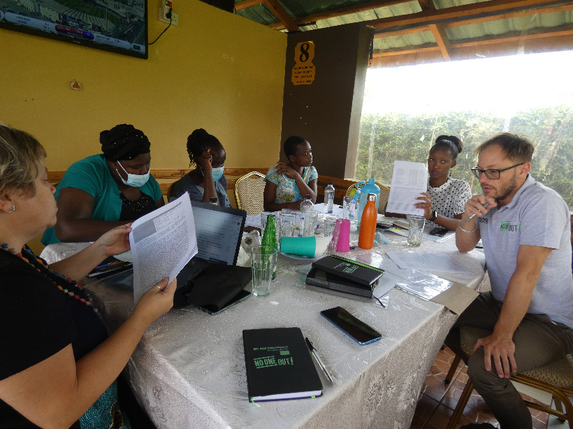 nooneoutong's tweet photo. "A consortium meeting between NO ONE OUT,@wofakkenya, @GCN_Kenya, and @MedicusMundilta was held on 29th Oct 2021. The meeting was to discuss and review the progress of the first year of the Be Free project and planning the second year activities.
#nooneout #BeFree #kenya https://t.co/elsGpTqTHV