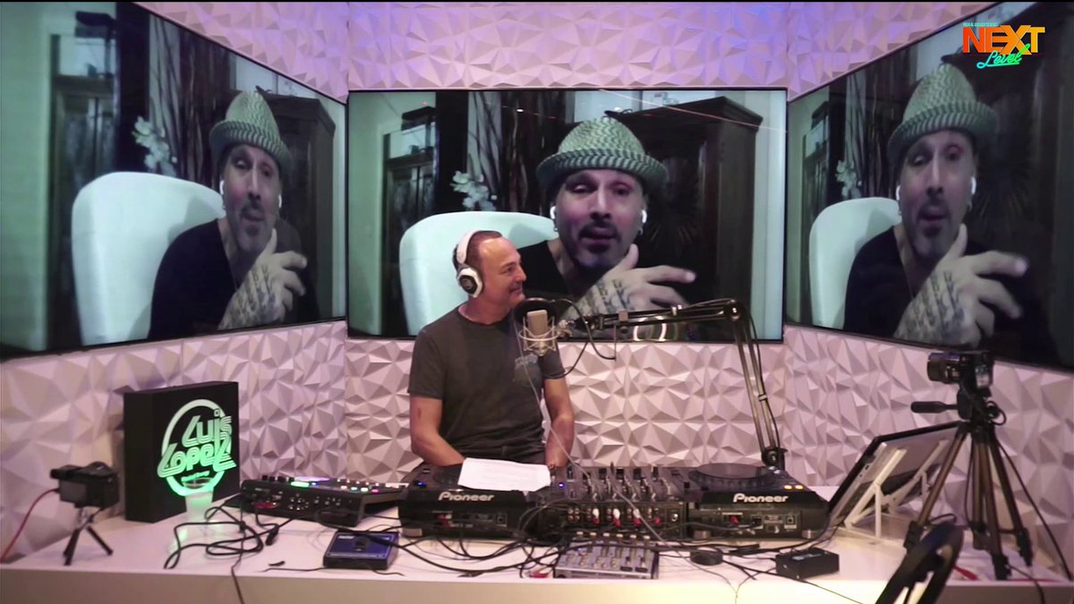 luislopezwdm's tweet photo. Impresionante entrevista que me concedió el gran @DJDavidMorales, uno de los padres del House, hablando de sus comienzos y su nuevo álbum. En español 🔥. Casi media hora de entrevista para #NextLevelGlobal
Lo que siempre quisiste saber sobre David Morales
https://t.co/y83eDiEqJG https://t.co/JF6coSBaF5