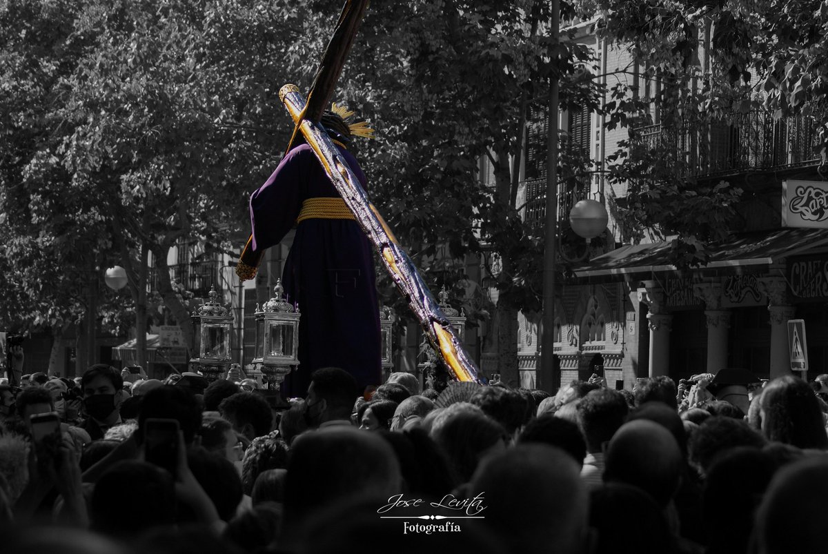 📍SEVILLA| La banda del  Soria 9 tocará al Señor del Gran Poder antes de pasar el Puente de San Bernardo.

🔗Puedes leer la noticia completa en nuestra web o a través de este enlace:
sevillaacofradiera.wordpress.com/2021/11/02/sor…

📸: <a href="/15Joselevita/">Joselevita15</a>

#SevillaaCofradiera #TDSCofrade
