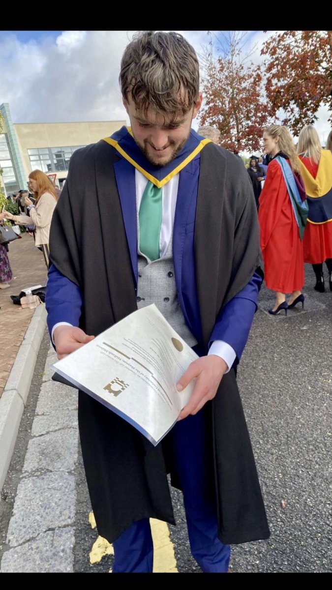 🎓🏋️🏐 #Grad2021 #TUS