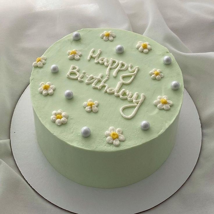 beIIaqiao's tweet photo. happy birthday to the pretties huang xingqiao 💚💚!! (it's my mom's birthday today too :D) 

 #황씽챠오 #黄星侨 #HUANGXINGQIAODAY https://t.co/fXeWiWYycq