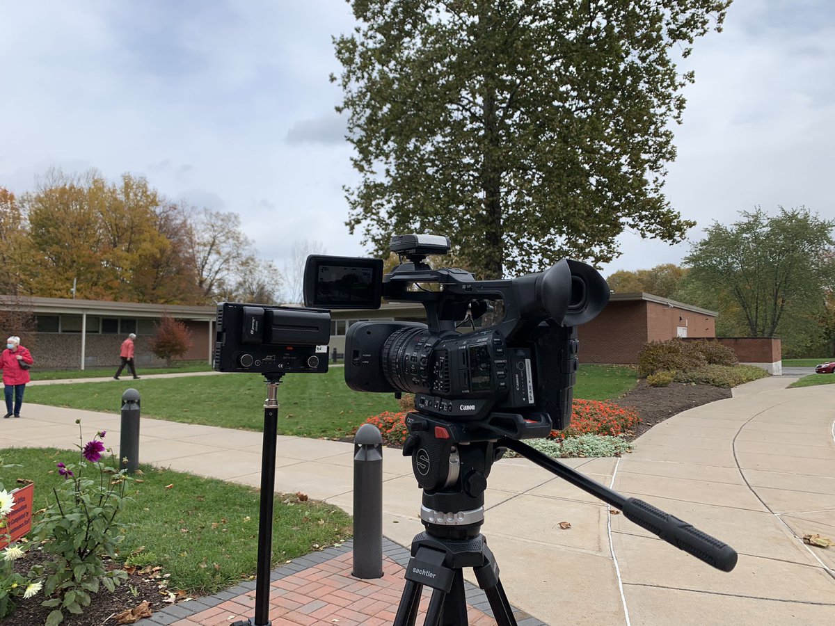 RathLouise's tweet image. Coming up on @NCCNewsOnline, local elections are underway in Onondaga County! 

Hear why voters in Liverpool showed up on this chilly, windy day; and how NYS referendums are bringing state interests to local elections. 

#BDJ4641 @LesRoseSyracuse #lightstand