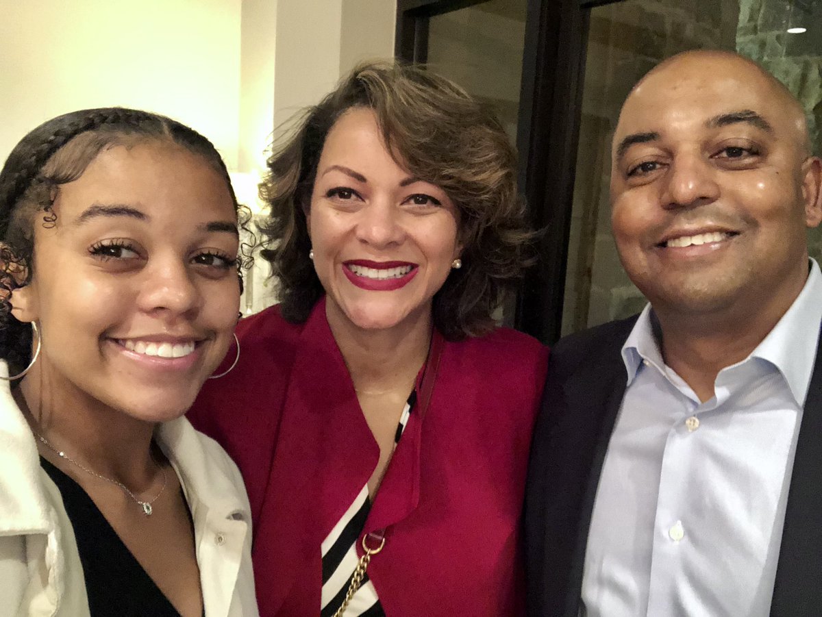 michellecooperk's tweet photo. Election Day! Got 2 votes. #MCKforMayor https://t.co/cmsie2Ekt3