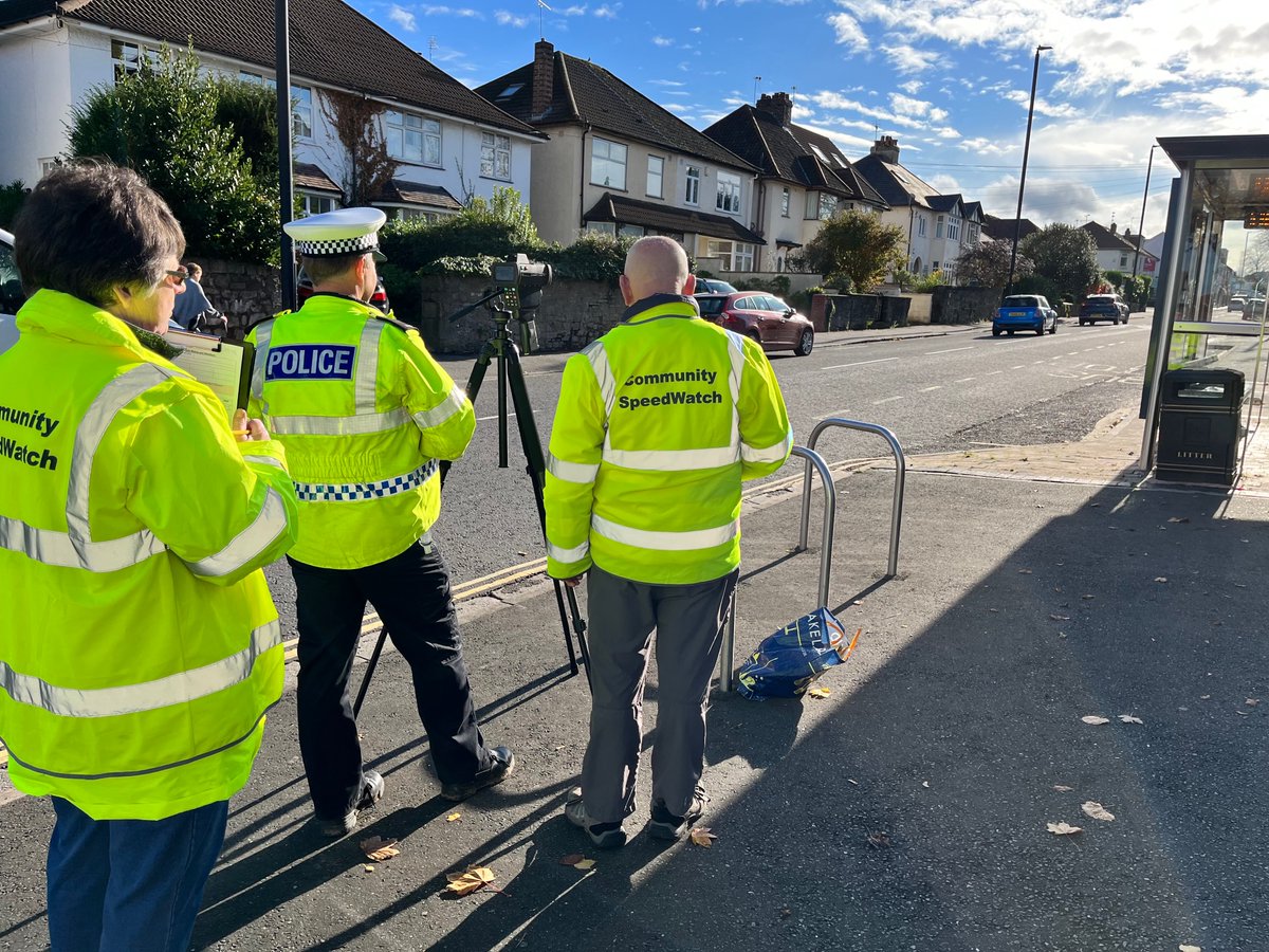 ASPRoadSafety's tweet photo. Empowering the community to be part of the solution - whether that's through Community #SpeedWatch or #Dashcam reporting.

We've been in #Bristol today providing enforcement support to our #CSW schemes.  Very positive reaction from the local residents. @ShelfordMark @ASPBristol https://t.co/DK9PEFAVmk