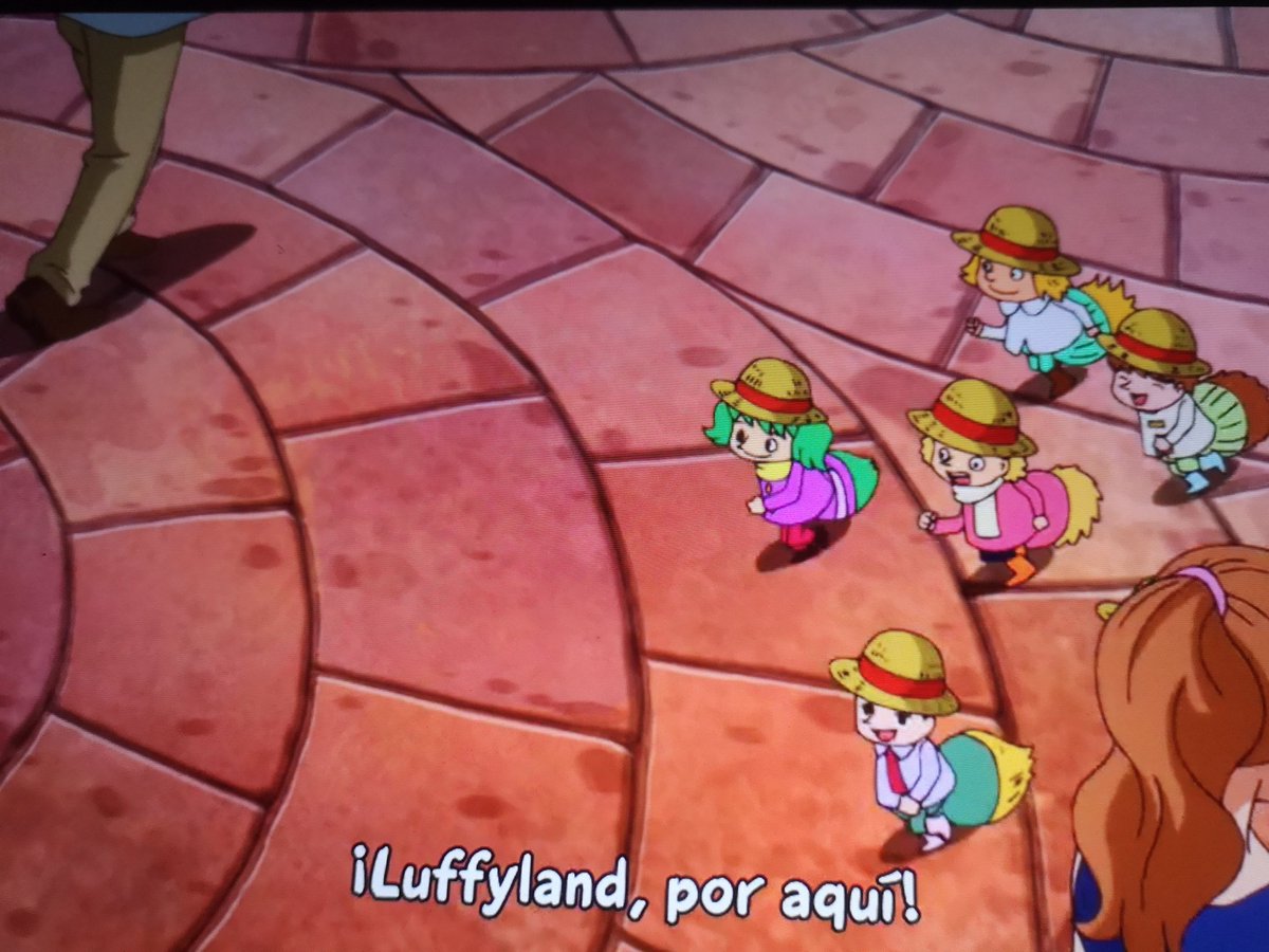 PirataRoss91's tweet photo. Los tontattas y los niños de Dressrosa con los sombreros de Luffy. 😍😍😍

#OnePiece778 https://t.co/eXA9pKxCSI