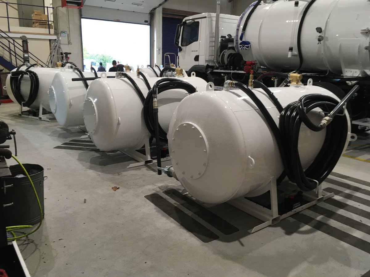 bucksofken's tweet photo. Fifteen new 2500 litre demountable Buckaloo Toilet Servicing Tankers recently supplied to the film industry - our largest single Buckaloo order since it's conception way back in 1996, 25 years ago! https://t.co/bKvRvkH4S3