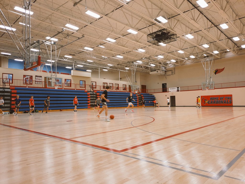 15 total 7th/8th graders this morning. Ali held her own with the boys!