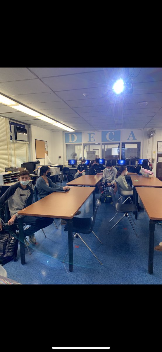 Plainview - Old Bethpage DECA tweet media