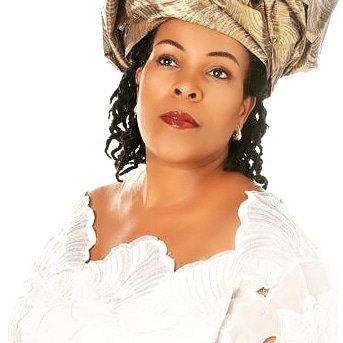 BuzzLifenews's tweet photo. Gospel artist Deborah Fraser honoured by the Christian Leadership Academy with Doctor of Philosophy in Sacred Music. The graduation ceremony took place on the 30 October 2021.

Read more: https://t.co/MN5h0O01wH https://t.co/4UgnfUZoVq