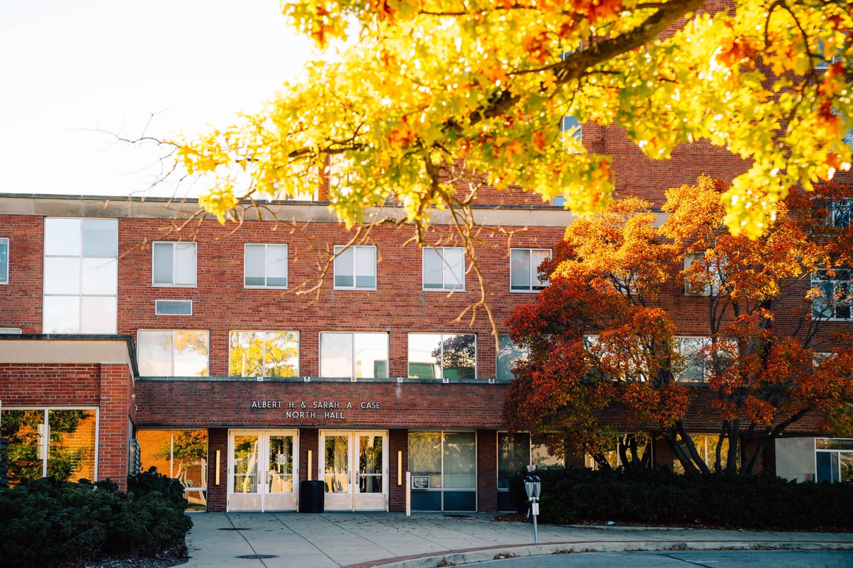 itsnickschrader's tweet photo. The colors are here 🍁 #MSU #MSUView https://t.co/bEm9XL74ft