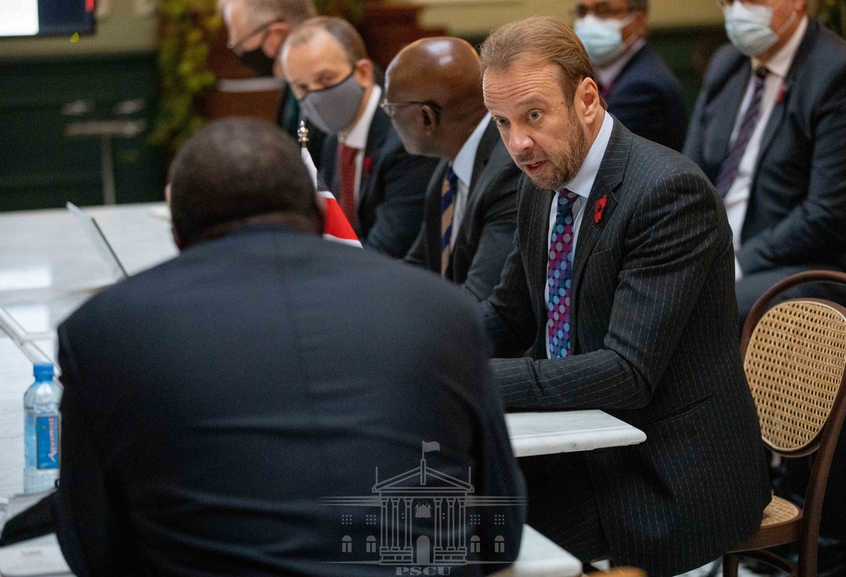 StateHouseKenya's tweet photo. 2/3 The KUKHA team briefed the Head of State on the progress of the implementation of the broad strategic partnership including the roll-out of the Jomo Kenyatta Scholarship programme and the building of a state-of-the-art training centre at Kisii University. https://t.co/iWBgS8Tmum
