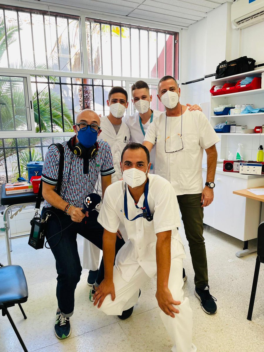 Ya <a href="/KBarrosoG/">Kiko Barroso Gil</a> está vacunado contra la gripe. Desde el Centro de Salud del barrio de Lasso en LPGC.@laautonomica