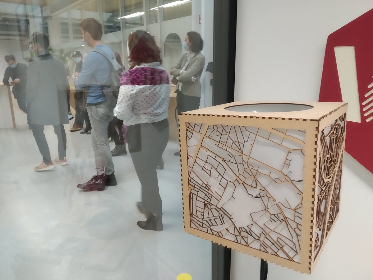 Une belle matinée de visite au <a href="/TRAKKNamur/">TRAKK</a> avec la délégation <a href="/investnantesSN/">Nantes Saint-Nazaire</a> un lieu piloté par plusieurs entités qui regroupe à la fois un magnifique #fablab #coworking et #incubateur sur 3000m2 🤩🛠️