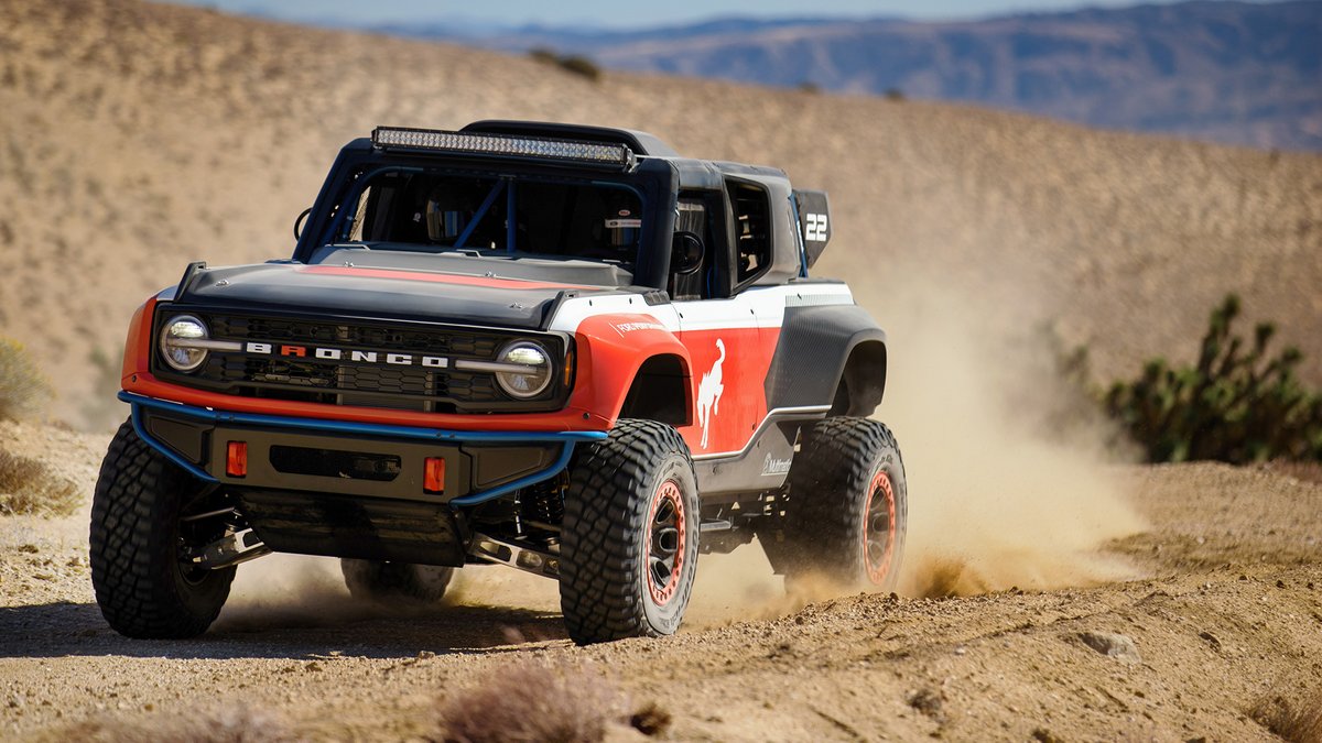 Multimatic's tweet photo. Off-road racers and driving enthusiasts, get ready for the newest desert racer! Together with Ford Performance we have created the Ford Bronco DR. Powered by a Coyote V8, the DR features the biggest Multimatic DSSV dampers to date. #FordBronco #BuiltWild  https://t.co/e18zxEV13Z https://t.co/ud0wWF5LEv