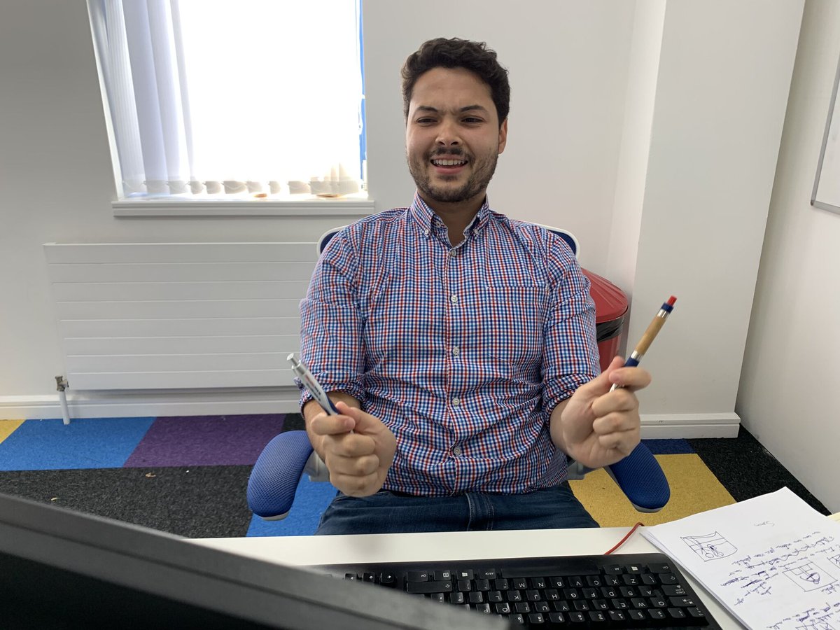 everythingbrand's tweet photo. Today mark's 1 year since Marcello joined #EverythingBranded.
Marcelo is our Customer Service Representative for #Spain ๐ช๐ธ.
1 year of hard work and personal development. Congratulations Marcelo, you have been a great addition to our team and we would be lost without you. ๐ https://t.co/LRN6TtMnnp