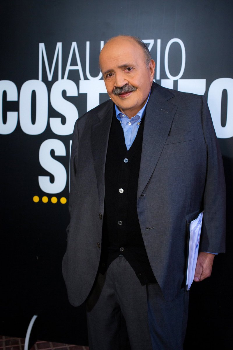 Il #mauriziocostanzoshow festeggia 40 edizioni.
Il talk più longevo della tv apre il sipario mercoledì 3 novembre con il maestro giornalismo #mauriziocostanzo che dal Teatro De Paolis in Roma riaccende le luci dello show più amato dagli italiani.