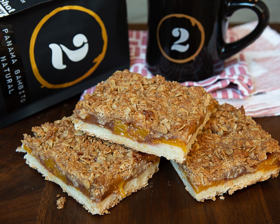 thedoubleshot's tweet photo. We're pairing up Bambito coffee from Panama this week with Peach Pie Bars topped with a crumble made of oats and coffee blossom honey. Prepare to dab up every last crumb!
#thedoubleshot #tulsacoffee #nottheworstcoffeeinflyoverocountry #tulsabakery #tulsabreakfast https://t.co/IdtGC5P5A5