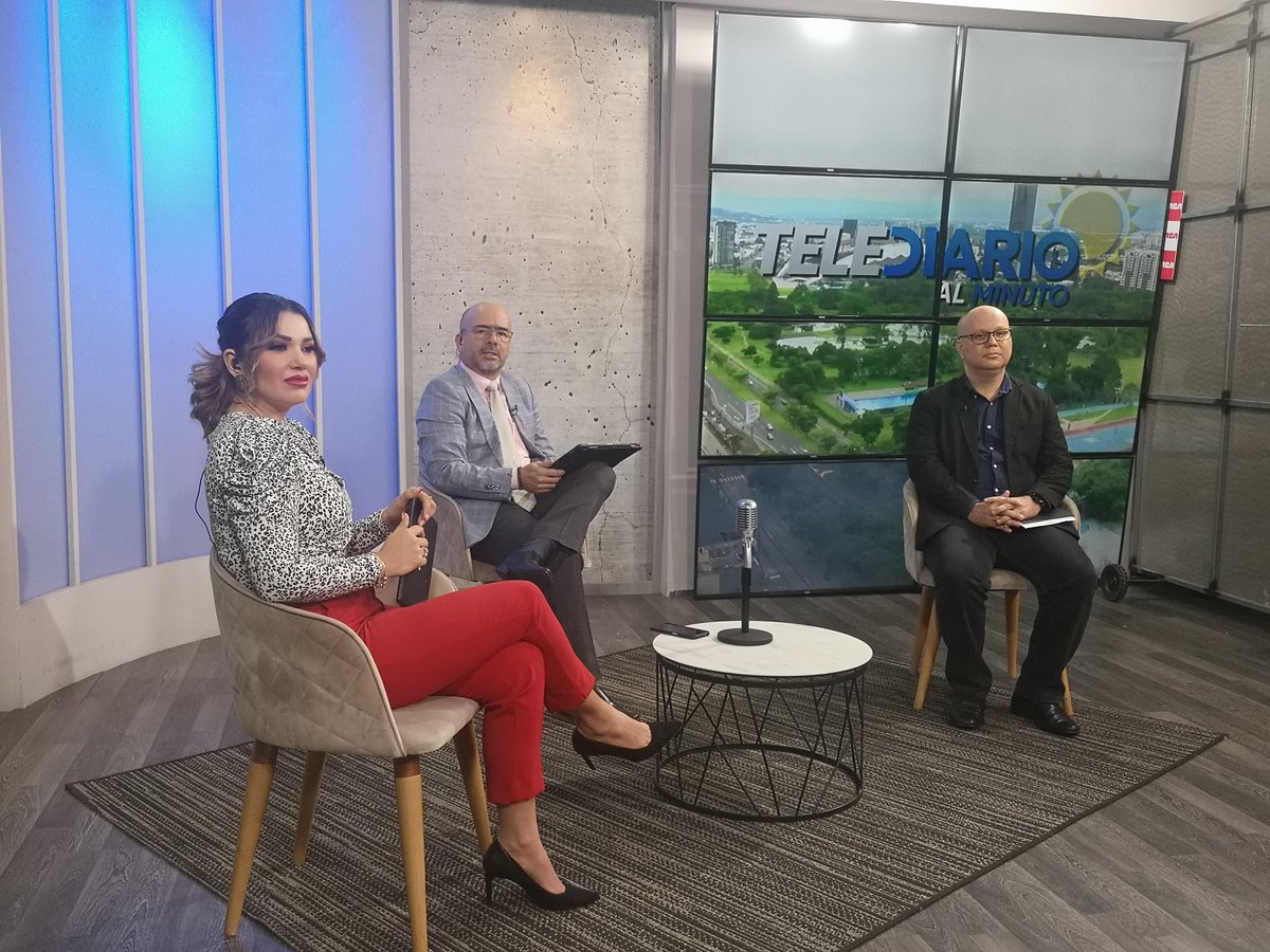 Me encuentro en <a href="/multimedioscr/">MultimediosCR</a> conversando sobre los recientes decomisos de droga y temas de seguridad.