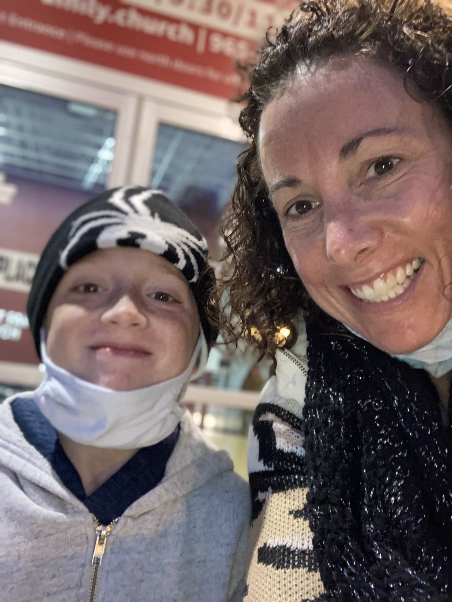 katieclaeys's tweet photo. #votingselfie with my mini before school and work. Get out and vote today!!! https://t.co/V7mW34c7Ou