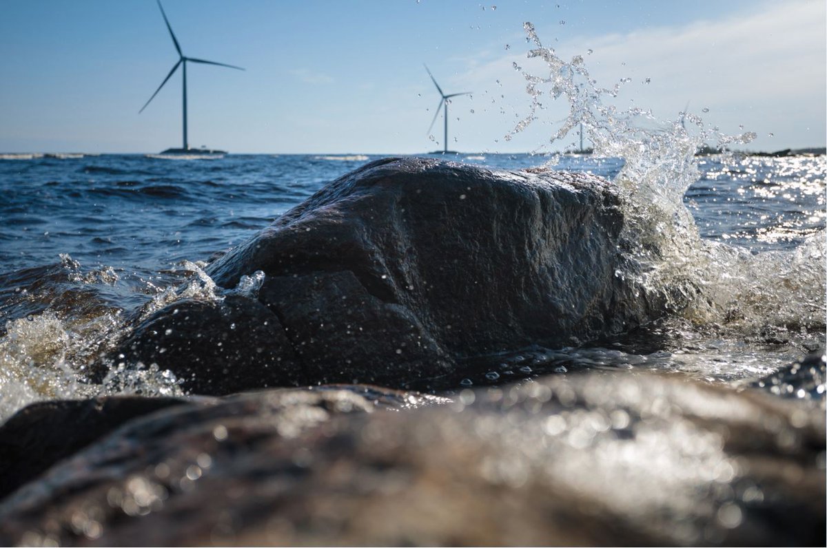 fingrid_oyj's tweet photo. Raportti Pohjoismaiden tiestä kohti ilmastoneutraalia sähköjärjestelmää on julkaistu. Tutustu Nordic Grid Development Perspective -raporttiin. 
Tuloksia esitellään tarkemmin myös webinaarissa 11.11. Lämpimästi tervetuloa mukaan!

https://t.co/2IstMB7AUS #NGDP https://t.co/2R8ModbneD