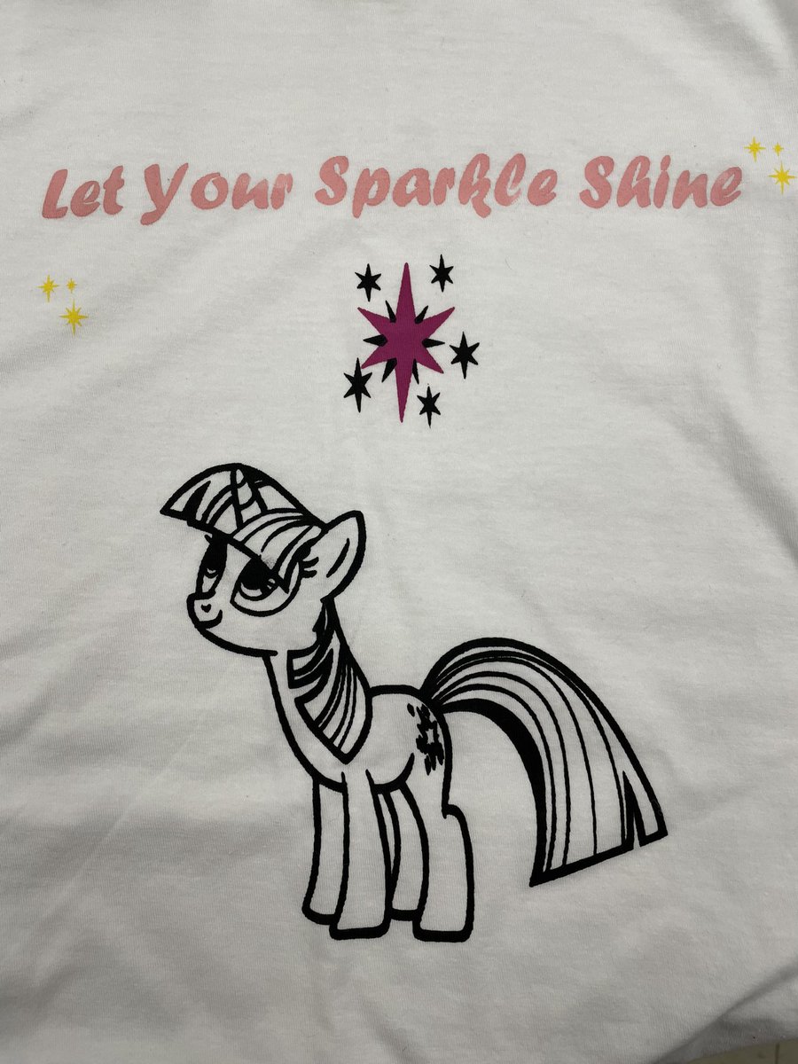 STJPanthersArt's tweet photo. Students in the 8th grade Printmaking elective class created t-shirts using stencils on silkscreens created on the Cricut machine. https://t.co/awzUd1Q1JM