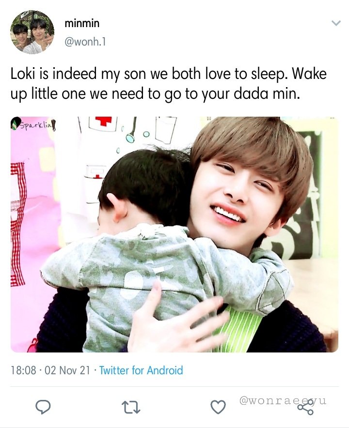 wonraeeyu's tweet photo. #hyunghyuk au wherein hyungwon celebrating minhyuk's birthday with their little one. 

note: advance happy birthday to our minhyuk whale. monbebe loves you so much 💜 https://t.co/b6RVeua97F