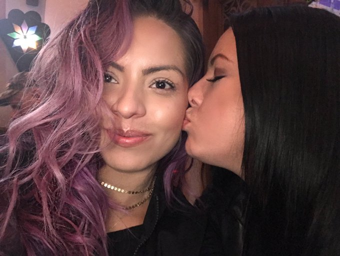 35 https://t.co/IexC17Qvbb