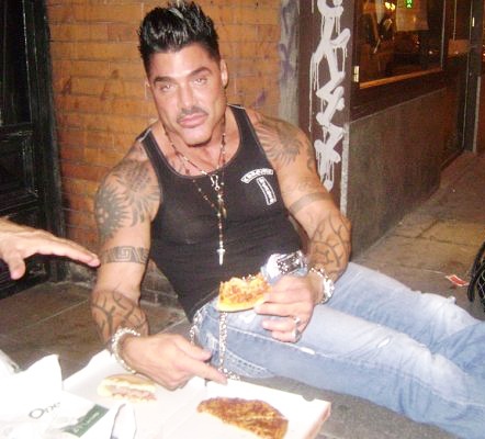 fabipa90's tweet photo. Cuando te depositan/ después de pagar los servicios y la tarjeta https://t.co/eZ0r06XzIF