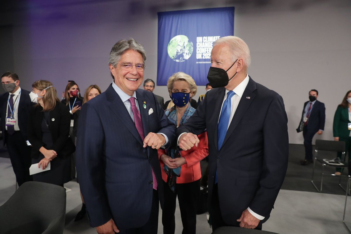 LassoGuillermo's tweet photo. Fructífero encuentro con el presidente @POTUS @JoeBiden en el evento por la iniciativa Build Back Better World, que busca apoyar el desarrollo de infraestructura sostenible para salud, seguridad sanitaria, tecnología digital, enfrentar el cambio climático y otros ámbitos.

#COP26 https://t.co/AvsZSlzARQ