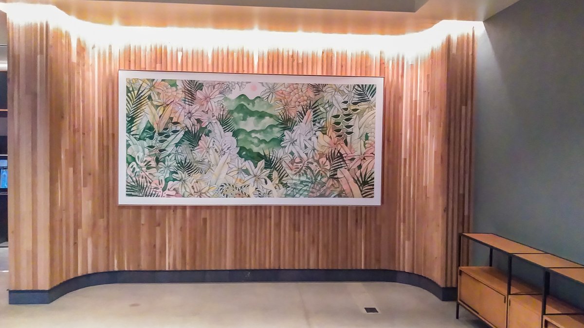lifeatgray's tweet photo. #GrayWest recently completed a new @Starbucks store in Goodyear, AZ! The interior finishes and art reflect @Starbucks’ high standards and excellence as the world’s largest coffeehouse chain. 

Read more about this project: https://t.co/87nVerB0U6. #construction #Commercial https://t.co/E5L075G04j