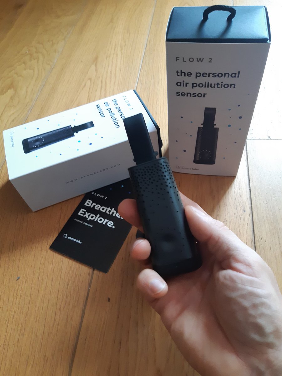 BrunoStartrekk's tweet photo. La formation #Géographie &amp; Aménagement vient de recevoir 2 capteurs connectés #Flow2 de @Plume_Labs. Ils seront utilisés en L3 dans le cadre d'une nouvelle UE intitulée "Technologies de l'info. géographique et de la métrologie environnementale"@universite_uppa @E2sUppa @CST_UPPA https://t.co/63wiRWR5FR