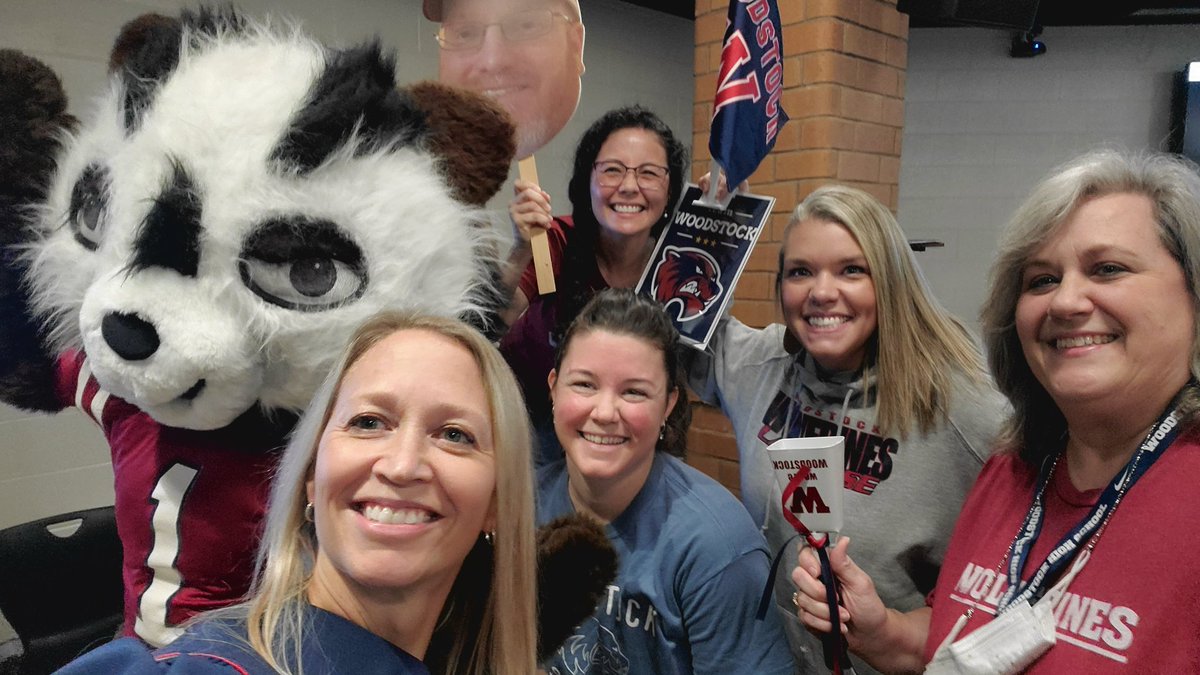 #InTheZone
Feeling the Woodstock Zone spirit this morning! 

<a href="/CcsdMedia/">MediaCCSD</a> <a href="/SequoyahRegLib/">Sequoyah Regional Library System</a> <a href="/WoodstockHS1/">Woodstock HS</a>