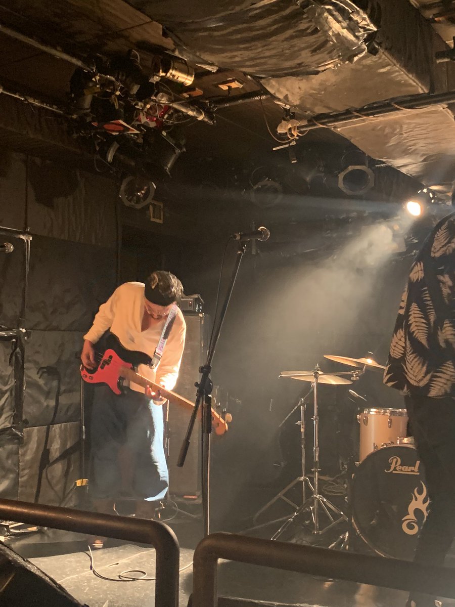 hitomimi2020's tweet photo. ヘルヘッド〜〜〜
いつもより増してアレだったね
#四谷アウトブレイク
#ヘルヘッド
#HELLHEAD https://t.co/5wJc9W6So2