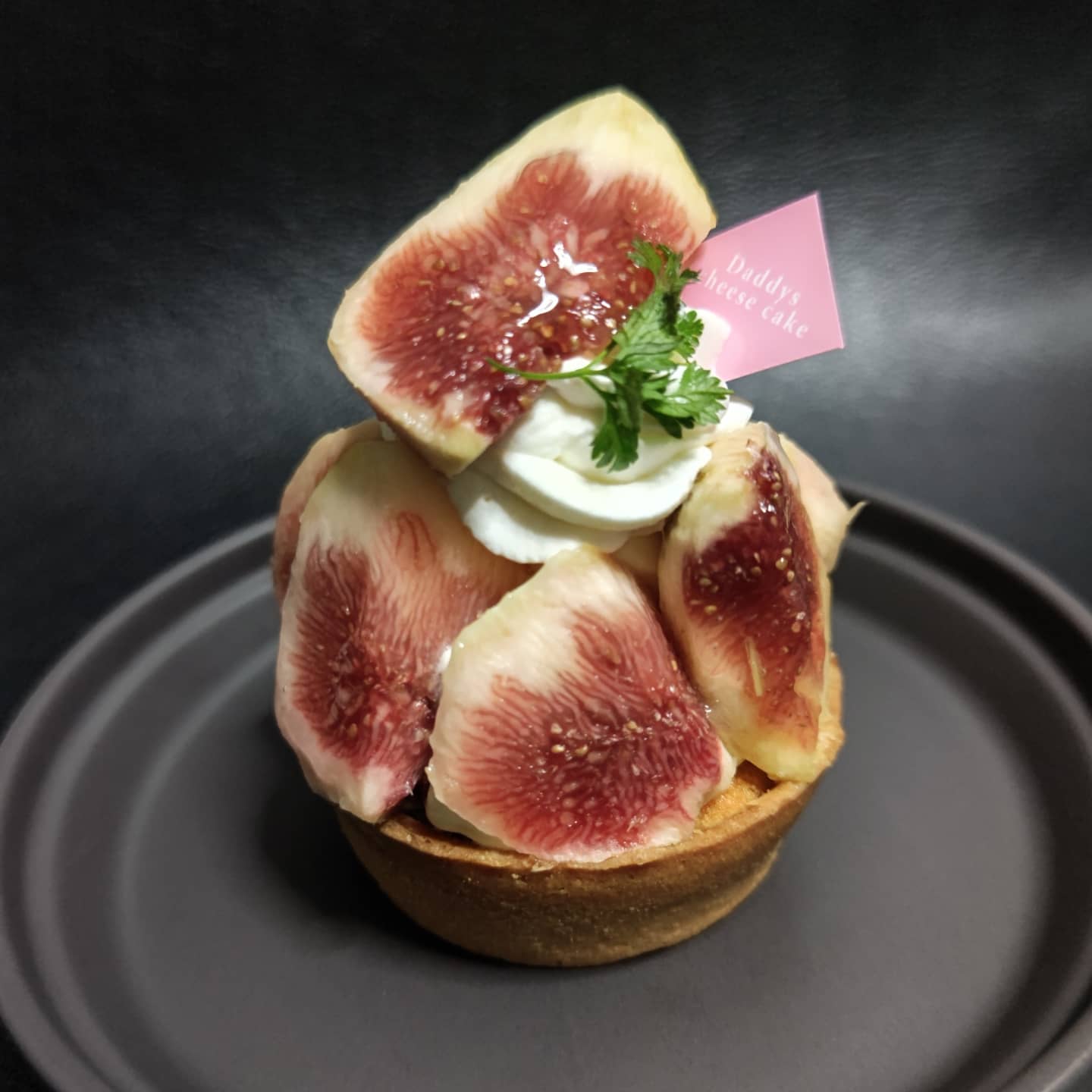 Lei やっと行けた ダディのチーズケーキ どれも美味しかった イチジクタルト ピスタチオマリトッツォ 和栗のマリトッツォ スフレチーズケーキ ダディのチーズケーキ 早良区高取 福岡ケーキ屋 福岡スイーツ 福岡テイクアウト 福岡グルメ