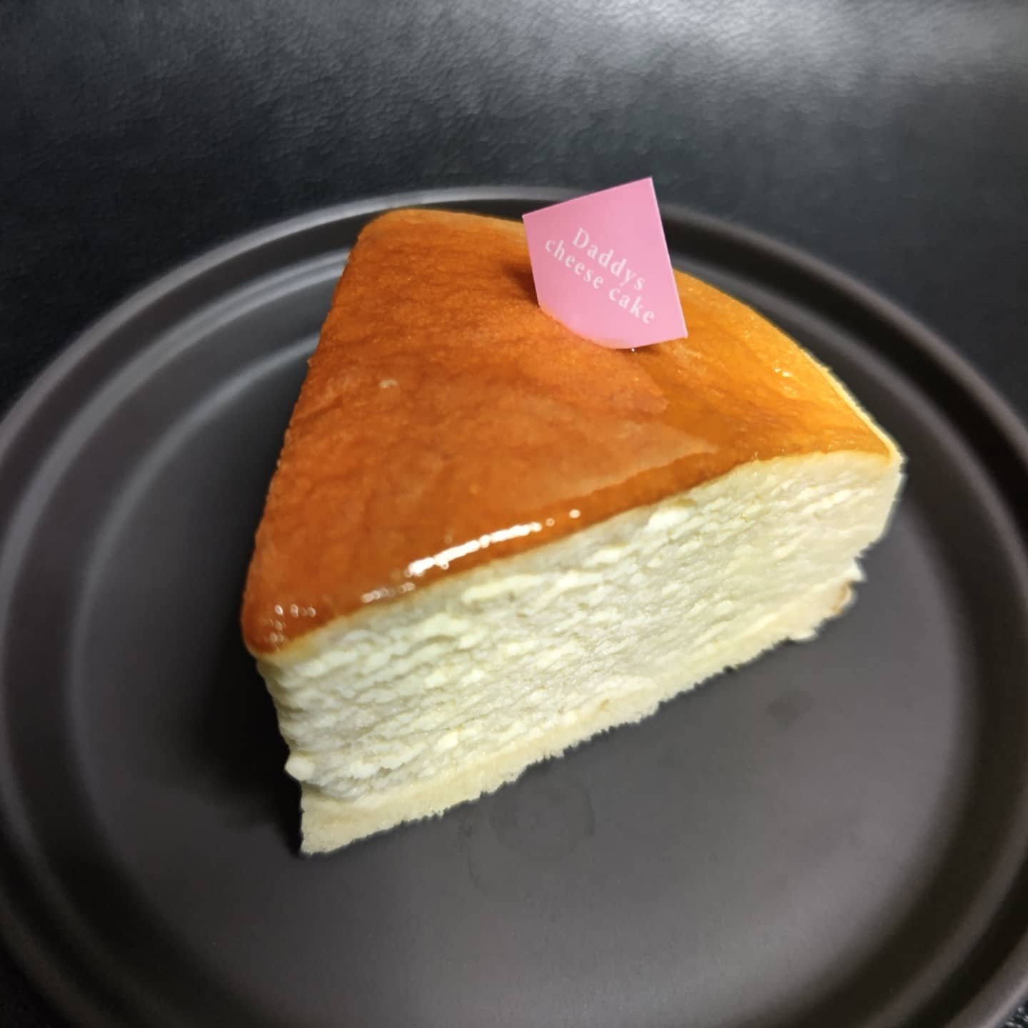 Lei やっと行けた ダディのチーズケーキ どれも美味しかった イチジクタルト ピスタチオマリトッツォ 和栗のマリトッツォ スフレチーズケーキ ダディのチーズケーキ 早良区高取 福岡ケーキ屋 福岡スイーツ 福岡テイクアウト 福岡グルメ