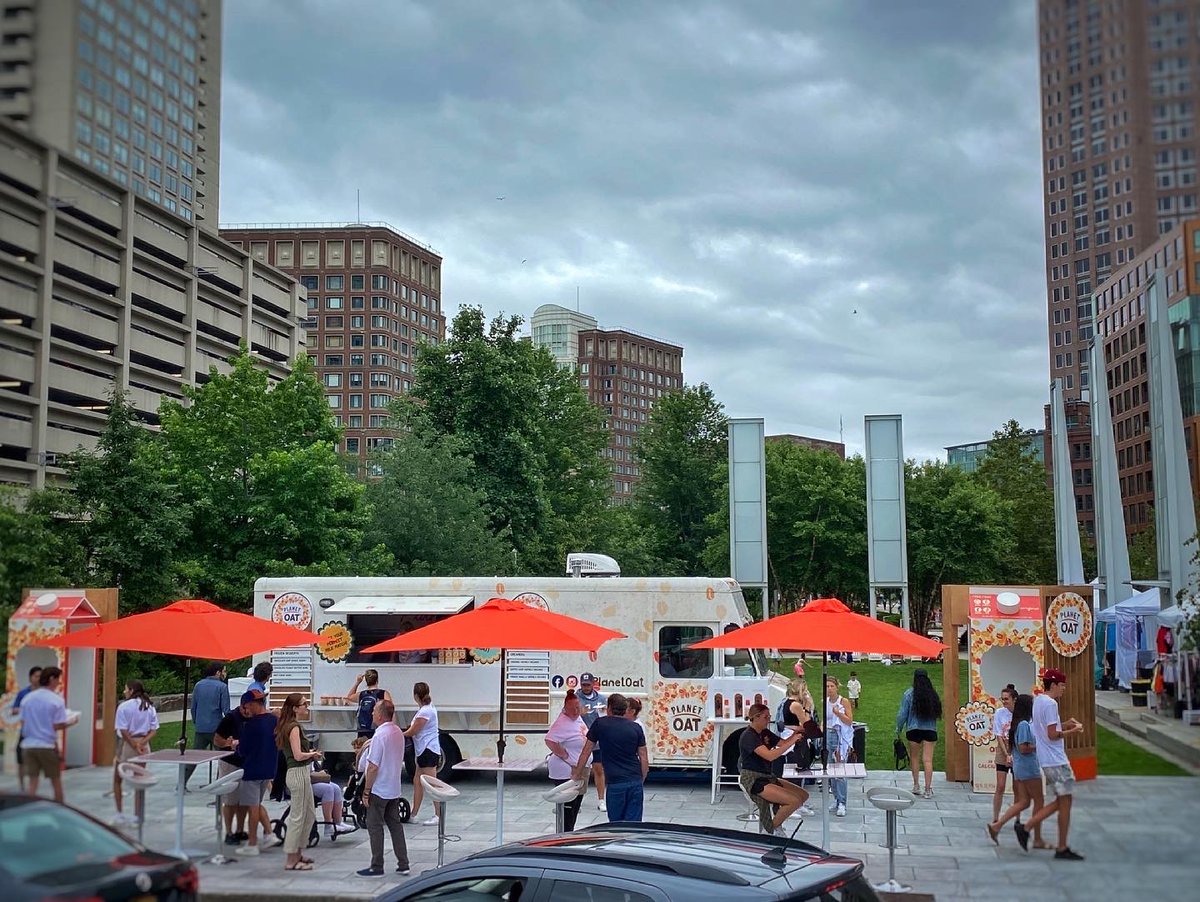 OverheardAtABEL's tweet photo. Did you know that we have a food truck that we can customize entirely for your brand, and then deliver to your event? Just ask @Planet_Oat! Their Summer Sample Tour was OAT of this world!๐ค
.
#experientialevents #brandactivation #eventpros
#planetoat #foodtruck #foodtrucklife https://t.co/KRFtRZjF4j
