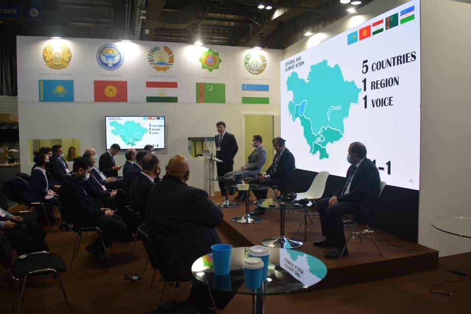 tajemblondon's tweet photo. Tajikistan delegation are participating at the @COP26 Conference in Glasgow:
https://t.co/ghP3QMsh1A

#COP26 #unfccc #Tajikistan #Glasgow #climatechange #UK https://t.co/dF0l5pfMp3