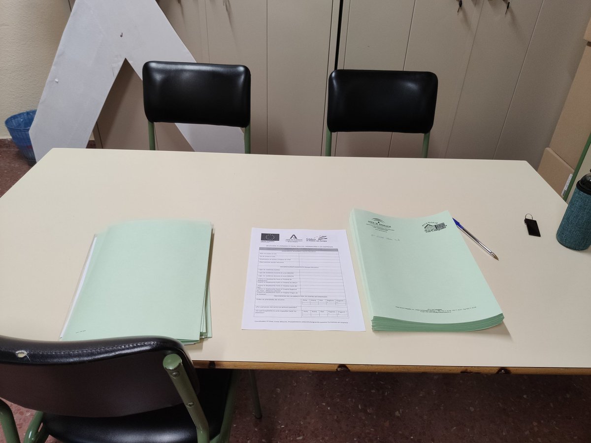 antonioptfp's tweet photo. Comenzamos proceso de selección de alumnado para #FPdual  #amatomíapatológica #TSAPC @IColegiales @IesSanidad #Antequera https://t.co/d2cvWc2pYy
