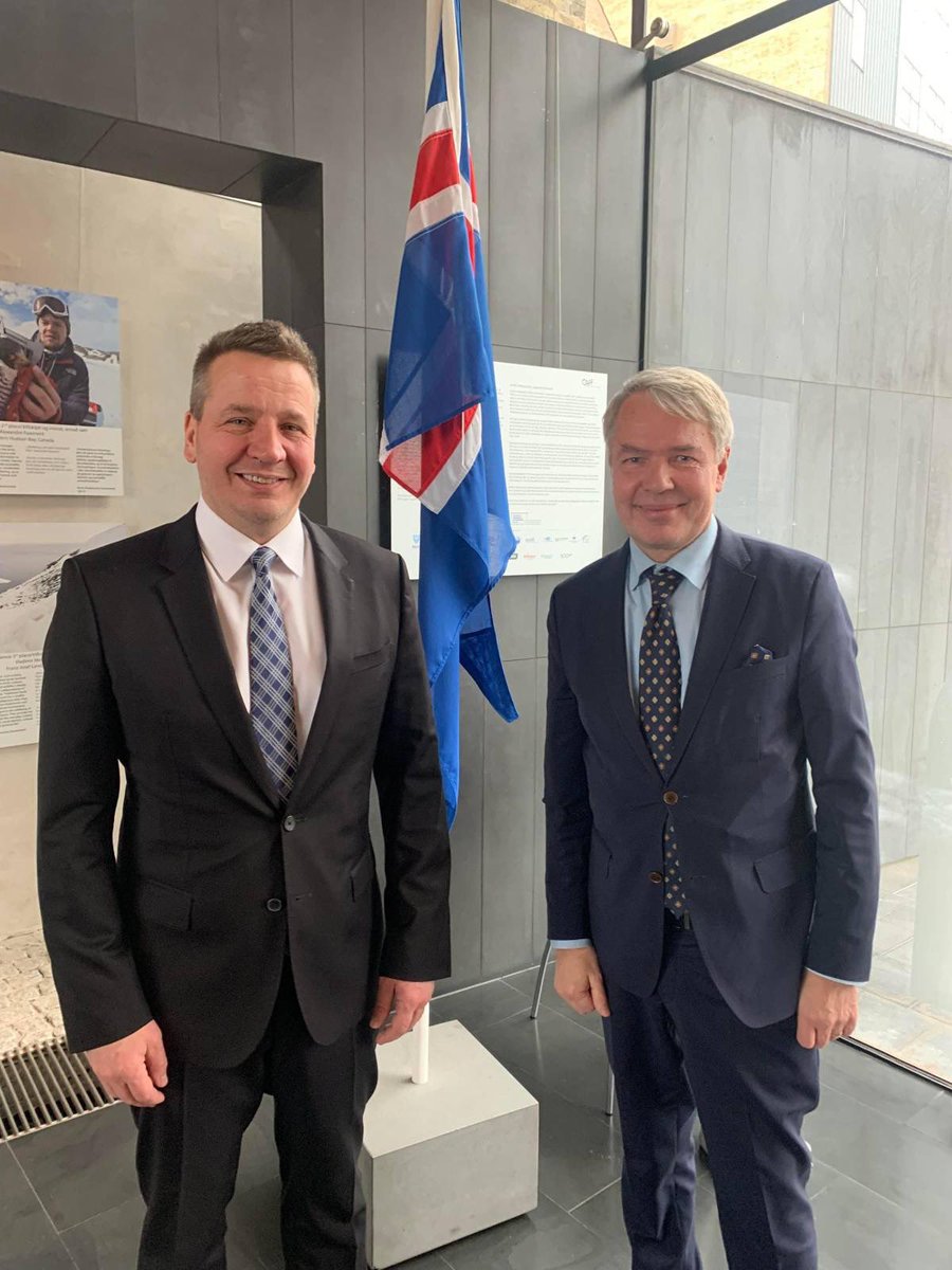 Had a good meeting with FM @Haavisto at #Copenhagen today. Next year 🇮🇸&🇫🇮 will celebrate 75 years of diplomatic relations🎉. This will be a good opportunity to further strengthen our bilateral relations in areas such as #business and #trade