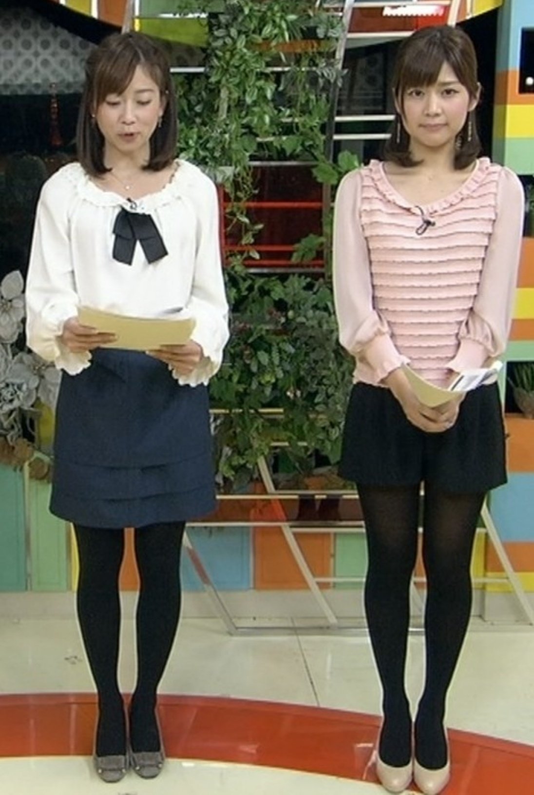 女子アナ　黒スト  / X