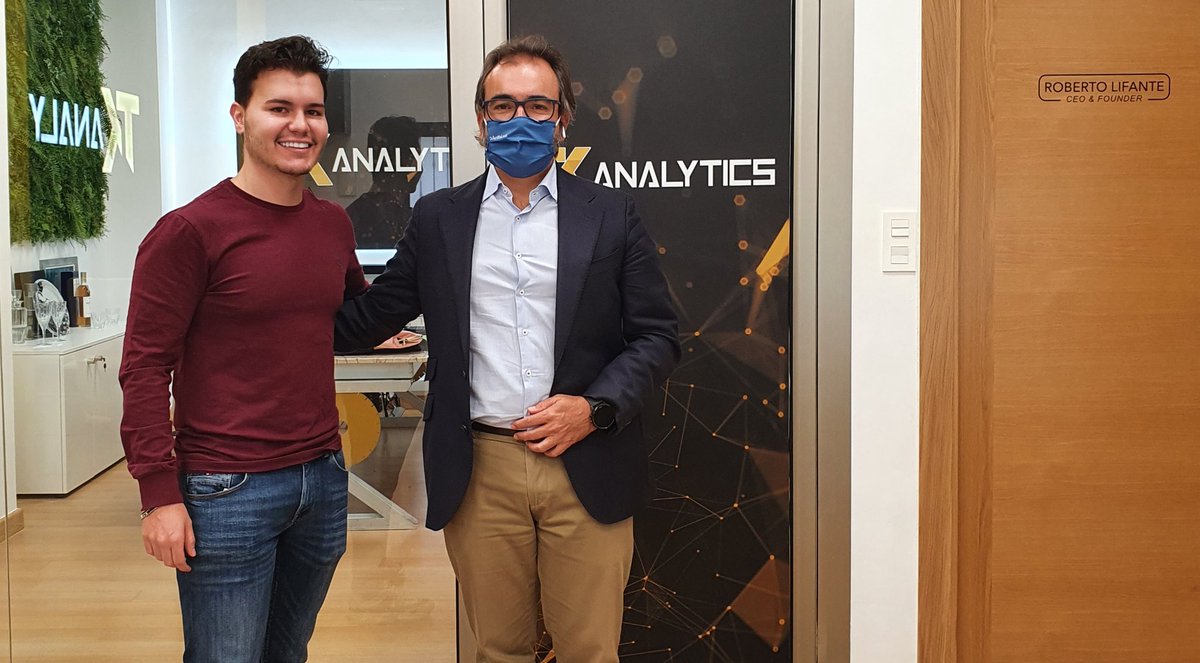 pedroatticus's tweet photo. Con mi buen amigo @LifanteRoberto, conociendo sus nuevos proyectos y las nuevas oficinas de #TKAnalytics en Murcia, todo un referente en soluciones digitales y tecnológicas 👌 https://t.co/EYN8EPlwiY