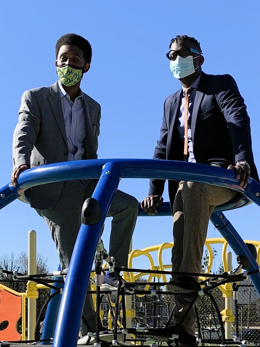 Dwight Freeman tweet media