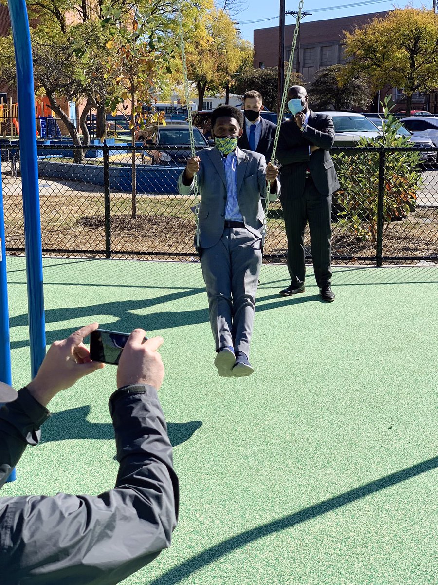 Dwight Freeman tweet media