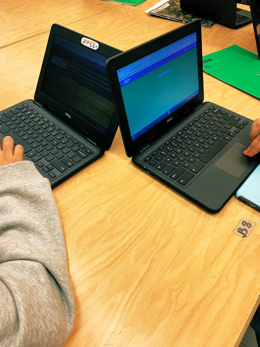 8th graders at HSC are gearing up for their ceramics unit by gamifying their new content vocabulary! <a href="/FMS_FTPSchools/">Torrie Rumph-Hurd</a> <a href="/FVPA_FTPSchools/">FVPPA_FTPSchools</a> <a href="/FTPSchools/">FTPSchools</a>