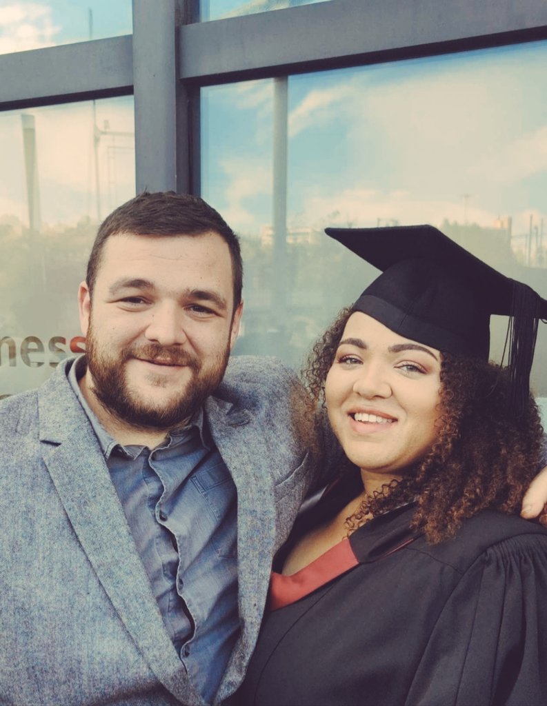 Shaniceerob's tweet photo. I actually did it! If I could pat myself on the back, I would! 👩‍🎓🙌❤️ @ShuAdultNursing @sheffhallamuni https://t.co/1nIYGjKkly