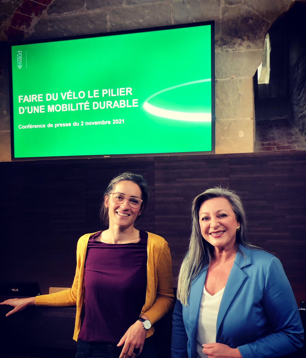 nuriagorrite's tweet photo. Répondre aux enjeux climatiques impose des mesures volontaristes. Le canton de Vaud change de braquet en matière de politique en faveur du vélo. Une vision qui complète nos investissements pour doter toutes les régions de transports publics et actifs attrayants. https://t.co/I5gfB2hSxB