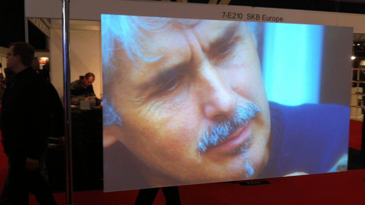 GooSystems's tweet image. Screen Goo Rear Projection coating sprayed on plexiglas at ISE show in Amsterdam

#GooSystems #ScreenGoo #rearprojection