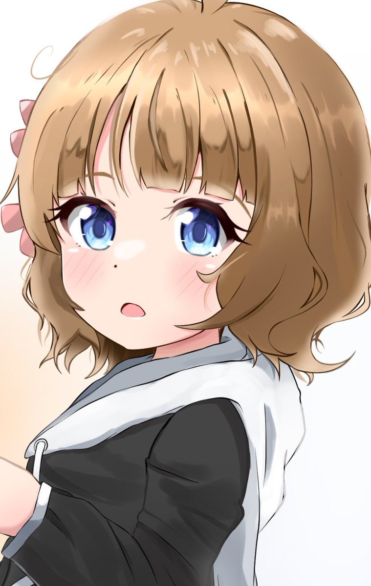 周防桃子 「桃子の誕生日近いしなぁって思いながら今年描いた桃子見てたらなんやかんや所々変化し」|ニムラのイラスト